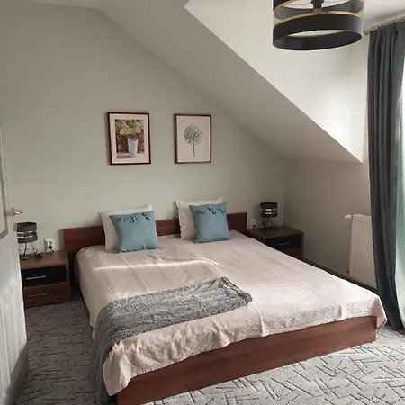Corner Thermal Apartment *